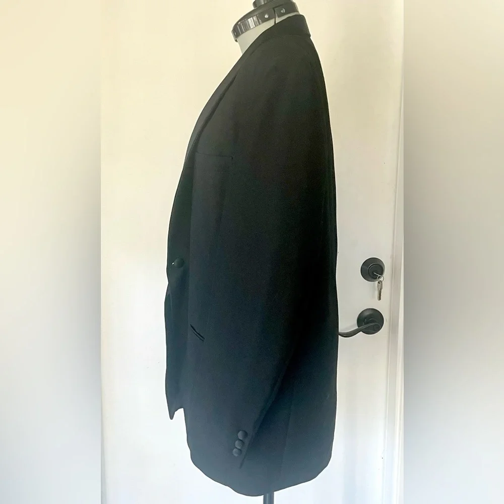 Harrods Vintage Worsted Mohair Tux Jacket, covered buttons, satin lapel, 40R